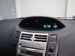 Toyota Yaris 1.0 Base Cool 51 kW