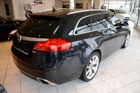 Opel Insignia 2.8 V6 Turbo Sports TouringOPC