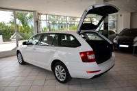 Škoda Octavia 1.6 TDi Ambition DSG