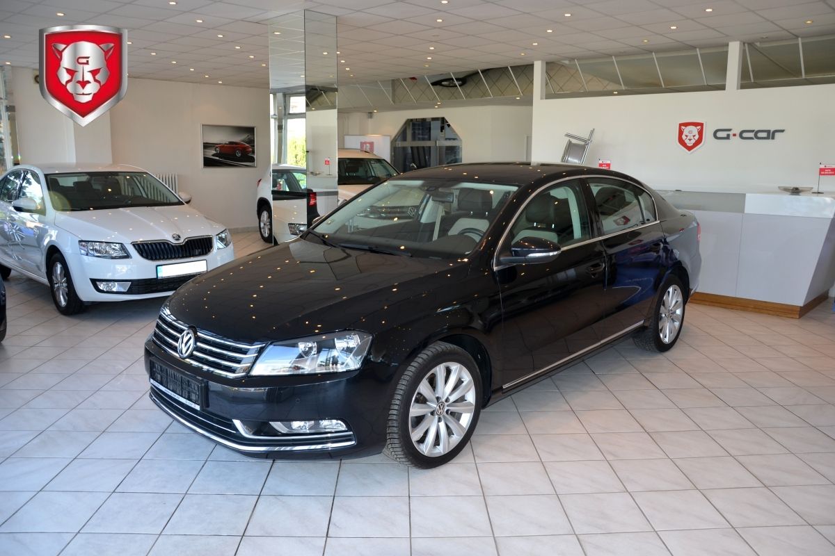 Volkswagen Passat 2.0 TDi Highline DSG, NAVI !