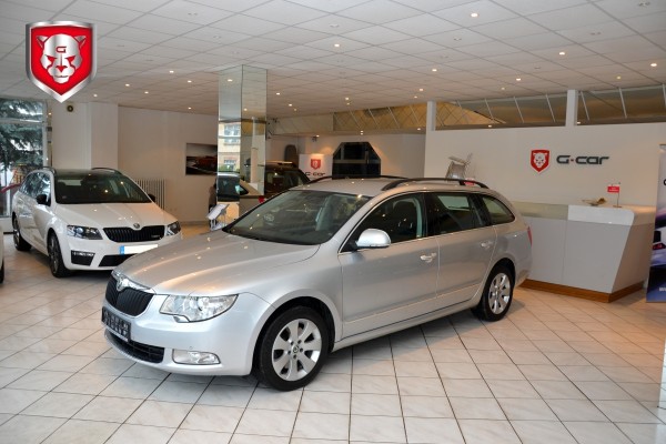 Škoda Superb II 2.0 TDi Ambition combi