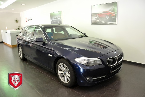 BMW 530d Touring, 190 kW, XENONY