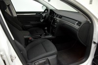 Škoda Superb 2.0 TDi, bluetooth,xenony,park