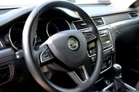 Škoda Superb 2.0 TDi, bluetooth,xenony,park