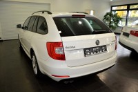 Škoda Superb 2.0 TDi, bluetooth,xenony,park