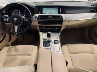 BMW 530d Touring xDrive REZERVACE