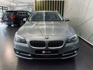 BMW 530d Touring xDrive REZERVACE