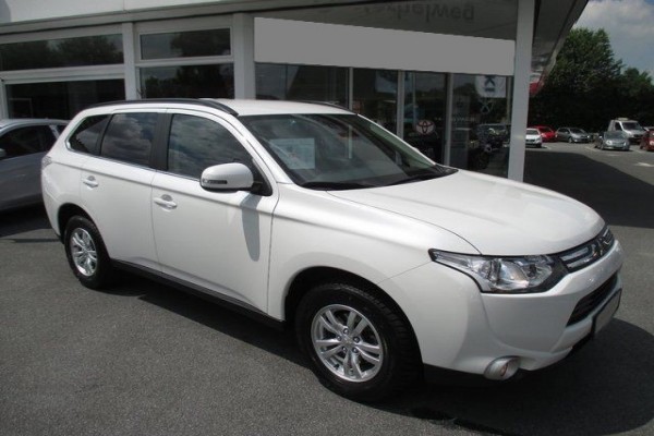 Mitsubishi Outlander 2.2 DI-D