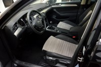 Volkswagen Passat 2.0 TDi Highline,záruka 2/2018