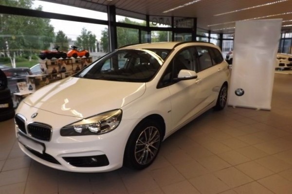 BMW 220d Gran Tourer xDrive, Sport