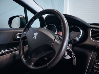 Peugeot 3008 1.6 BlueHDi S&S Active - ČR