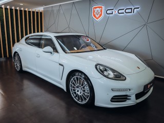 Porsche Panamera 4S L Executive