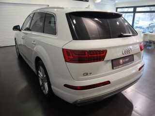 Audi Q7 3.0TDI, Quattro S-line 200kw