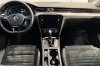 Volkswagen Passat 2.0TDI Highline DSG R-line