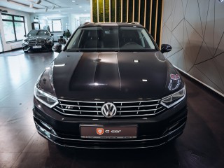 Volkswagen Passat Variant 2.0TDI Highline R-line