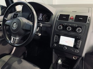 Volkswagen Touran 1.6TDi DSG Comfortline