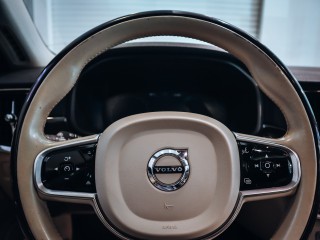 Volvo V90 2.0 T8 AWD Inscription