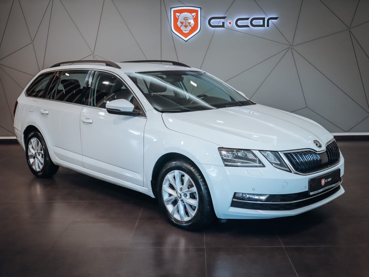 Škoda Octavia kombi 2.0 TDI, DSG Style 4x4