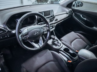 Hyundai i30 Fastback 1.4 T-GDI Trikolor