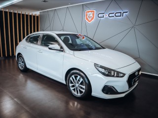 Hyundai i30 Fastback 1.4 T-GDI Trikolor