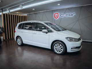 Volkswagen Touran 2.0TDI Highline DSG