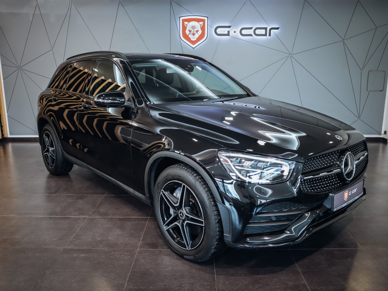 Mercedes-Benz GLC 300 4MATIC AMG 190 kW