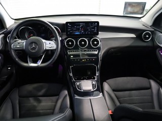 Mercedes-Benz GLC 300 4MATIC AMG 190 kW