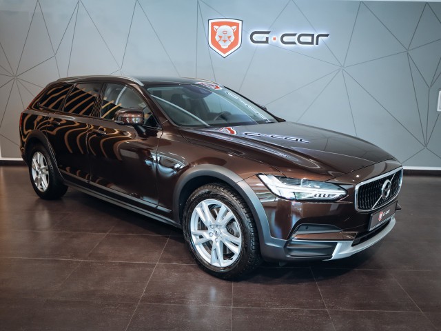 Volvo V90 D5 Cross Country 173 kW AWD