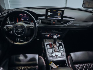 Audi A6 Avant 3.0BITDI Competition