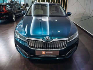 Škoda Superb iV 1.4/115 kW *REZERVACE*