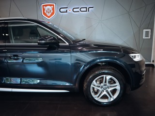 Audi Q5 2.0TDI quattro REZERVACE