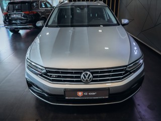 Volkswagen Passat Variant 2.0TDI Highline R-line