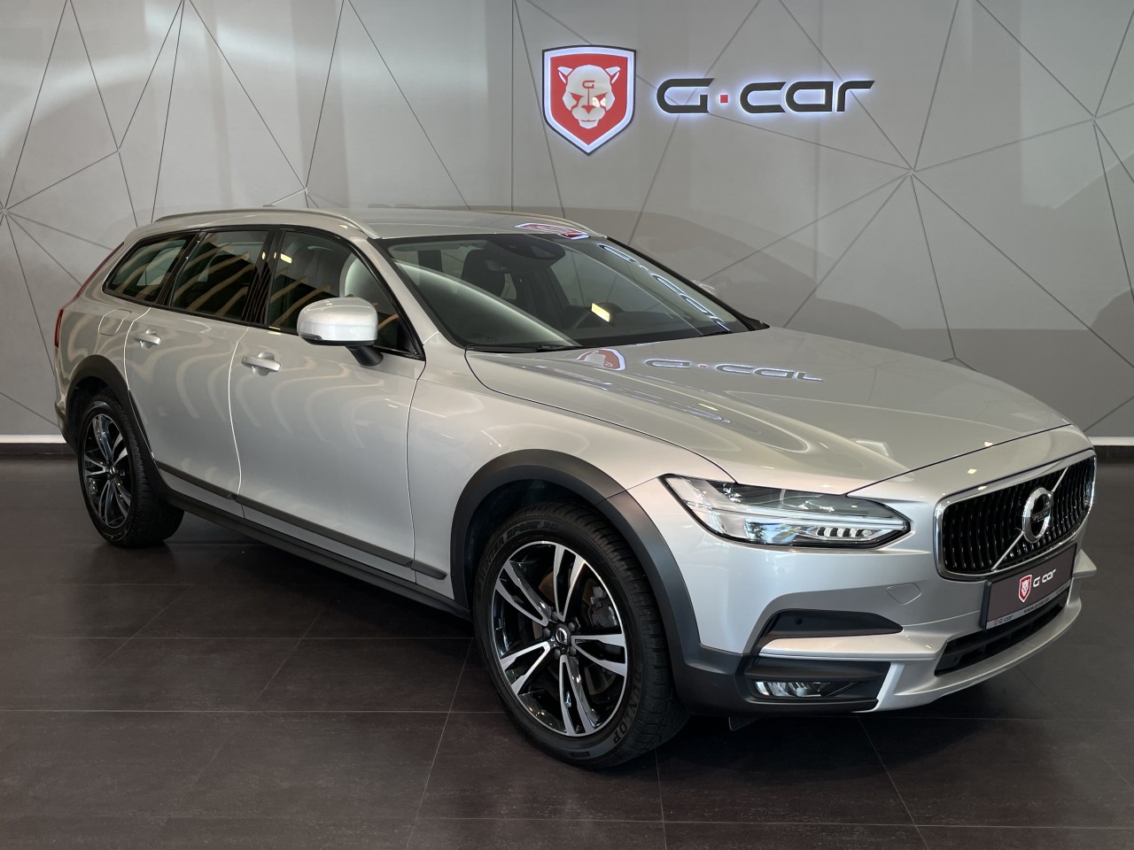 Volvo V90 D5 Cross Country 173 kW AWD