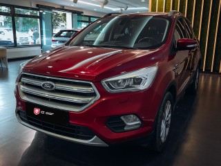 Ford Kuga 1.5 EcoBoost 110 kW Titanium