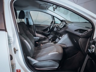 Peugeot 208 1.2