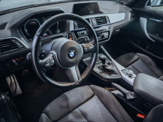 BMW 1M40i MANUÁL