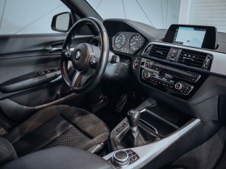 BMW 1M40i MANUÁL