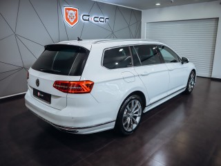 Volkswagen Passat 2.0TDI DSG R-line