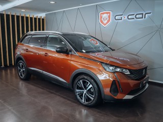 Peugeot 5008 1.6 PureTech - REZERVACE