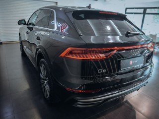 Audi Q8 50TDI S-line Quattro 210 kW