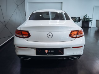 Mercedes-Benz C 300d coupe 4MATIC AMG