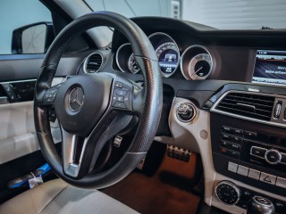 Mercedes-Benz C 250CDI AMG-paket NAVI