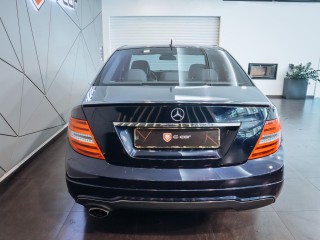 Mercedes-Benz C 250CDI AMG-paket NAVI