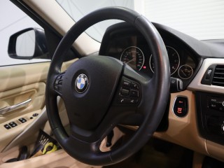 BMW 320d Touring aut.