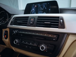 BMW 320d Touring aut.