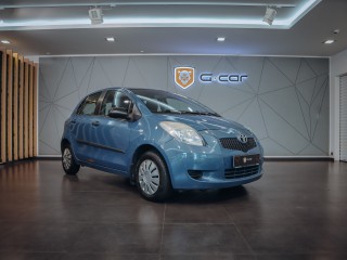 Toyota Yaris 1.0 Base Cool 51 kW