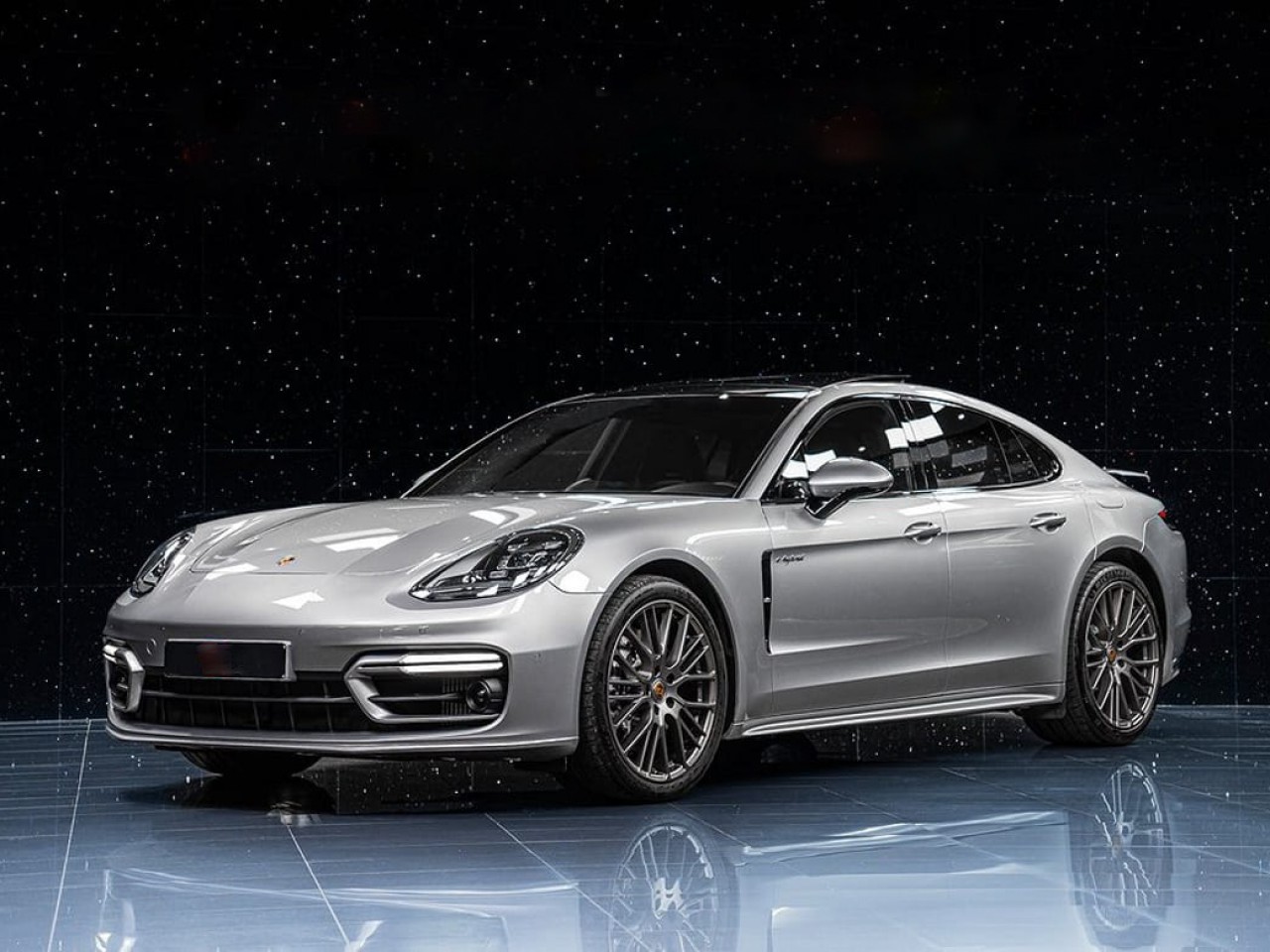 Porsche Panamera 4 E-Hybrid