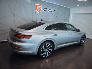 Volkswagen Arteon 2.0 TSI R-line DSG