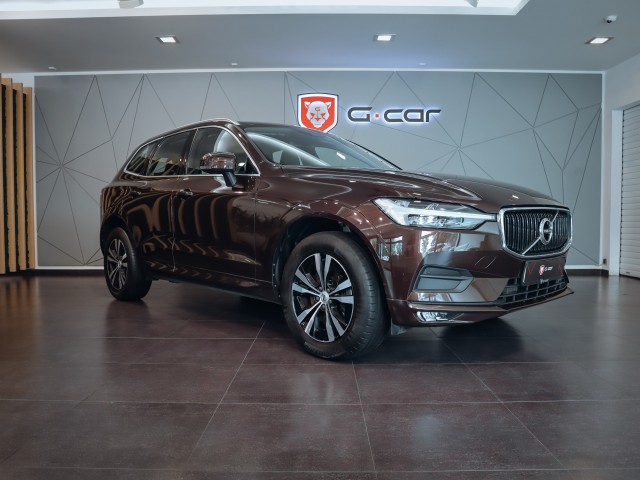 Volvo XC60 B4 AWD Momentum Pro