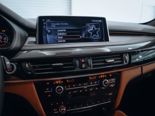 BMW X5 M Head-up Softclose